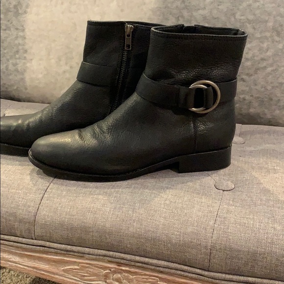 Ankle boots by Frye - Picture 3 of 4